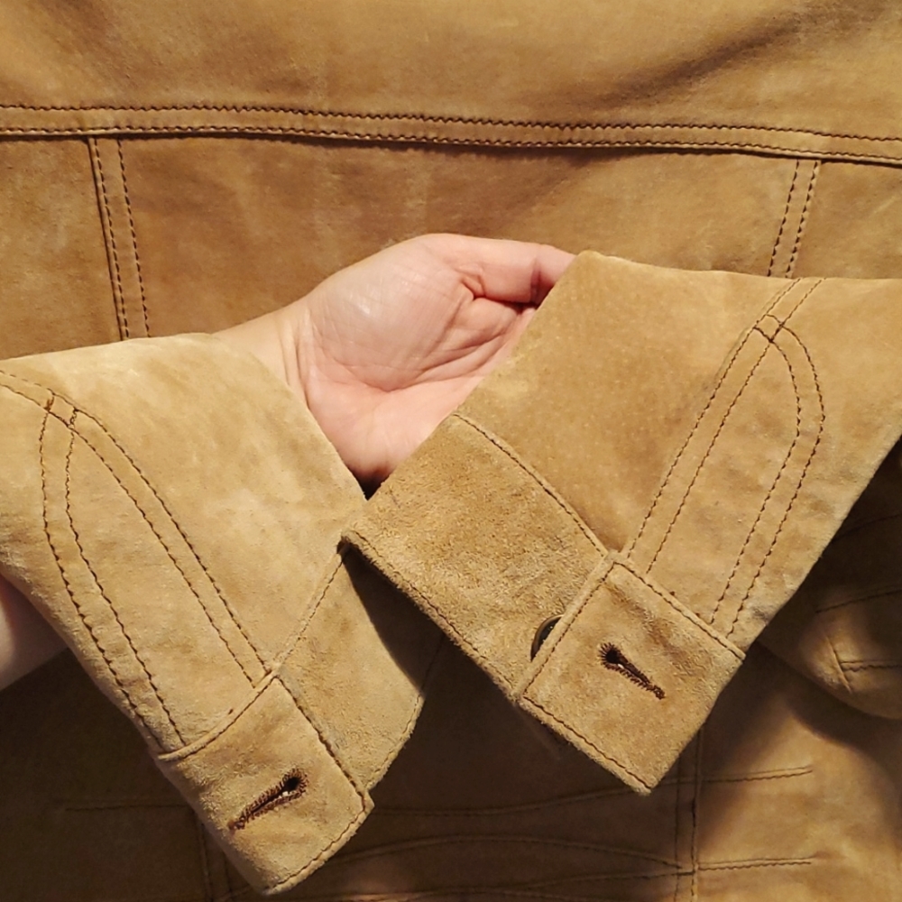 Genuine Leather Jacket - Picture 15 of 17
